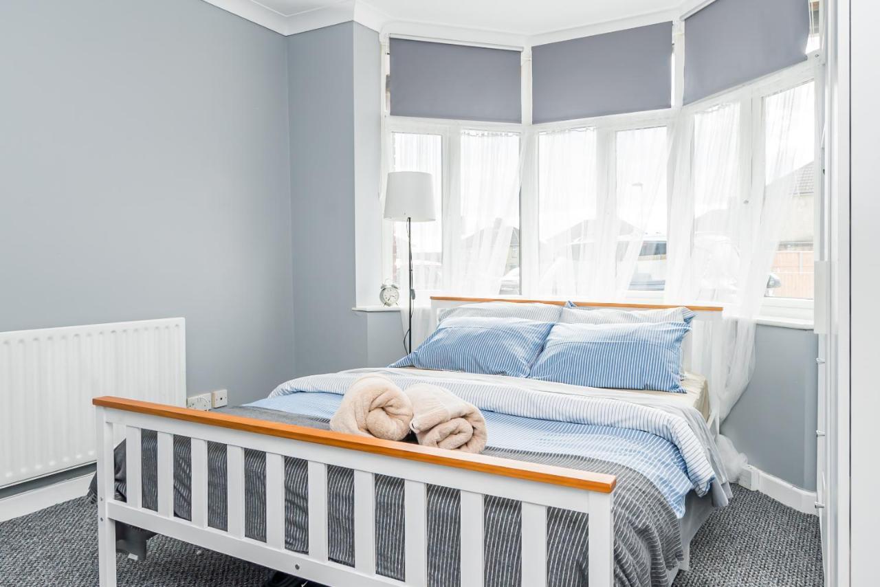 Shirley House 2, Self Catering Guest House, Self Check In, Smart Locks, 10 Min Walk To Southampton General, Aspire And Princess Anne Hospitals, Access To Fully Equipped Kitchen, Excellent Transport Links, Ideal For Longer Stays And Hospital Shifts Eksteriør bilde
